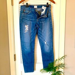 LAST CHANCE Hudson Cropped Jeans